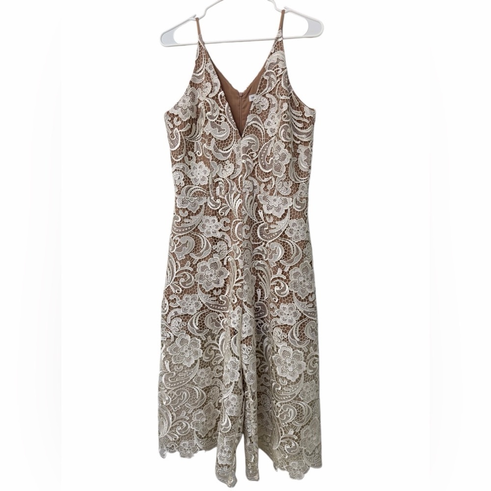 Dress the Population Marion Lace Jumpsuit in Cream - Picture 4 of 11